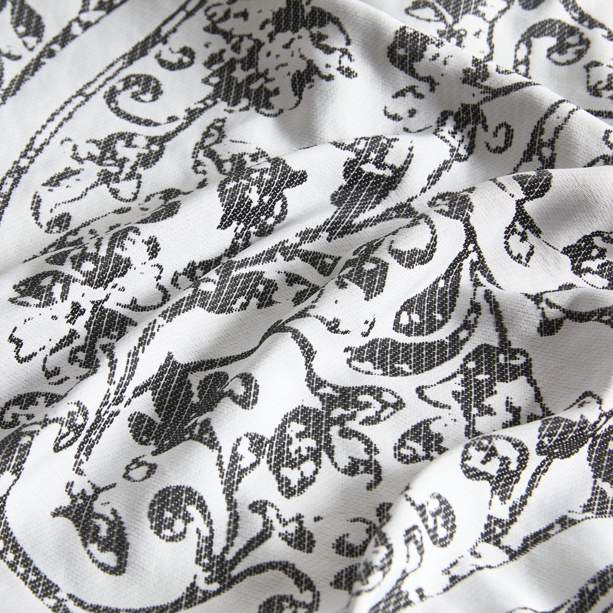 Trieste 7 Piece Damask Jacquard Comforter Set, Queen, White/Black