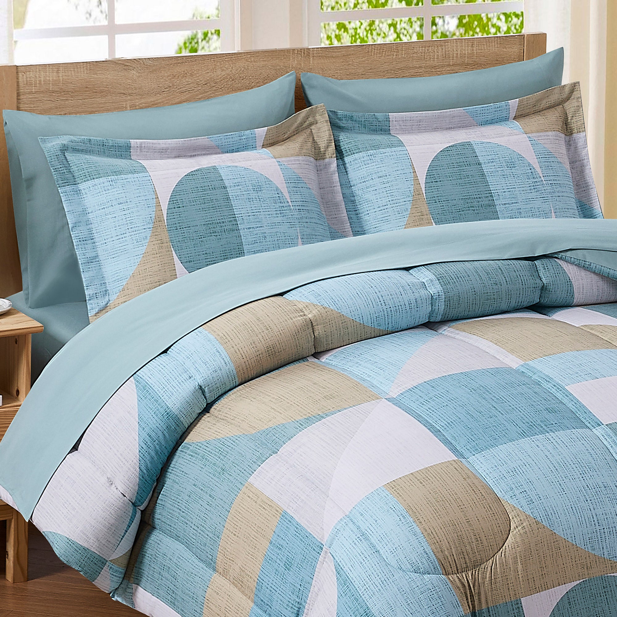 Geo-Aqua Printed Blue Bed In a Bag Set