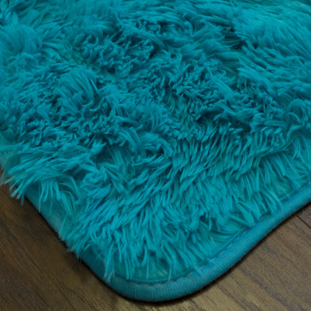 Faux Fur Rectangle Floor Area Rug 4Ft By 5Ft Turquoise - Corner