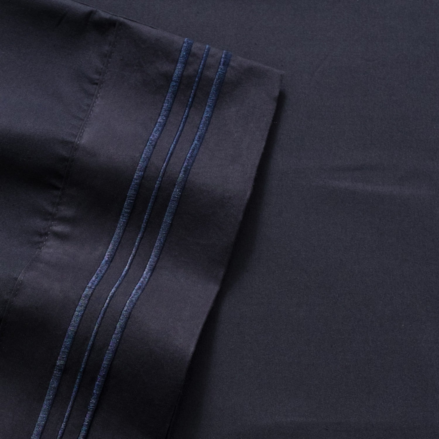 Classic 4-Piece Bed Sheet Set (Navy) - Fabric