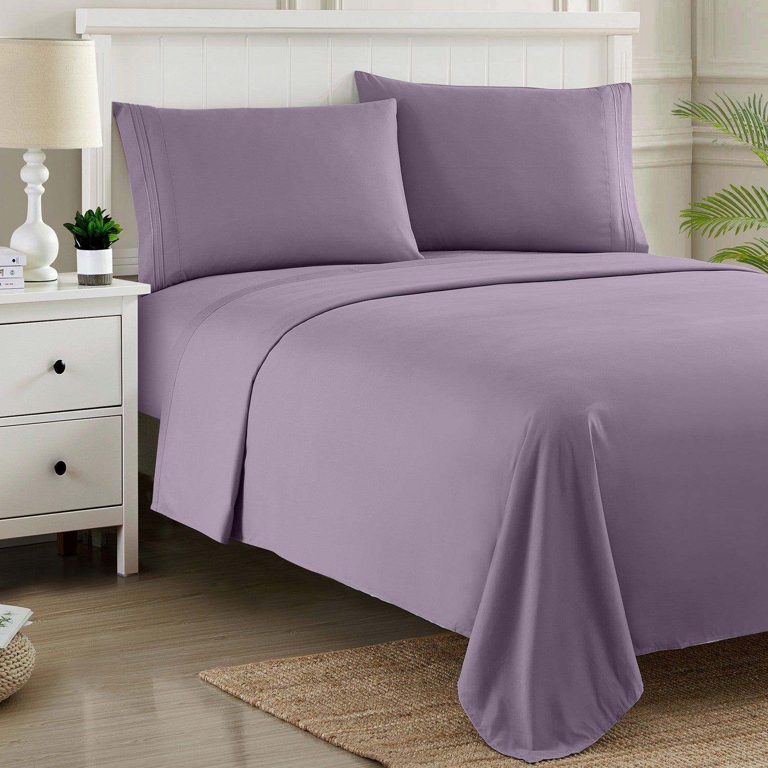 Classic 4-Piece Bed Sheet Set (Plum) - Bed 2