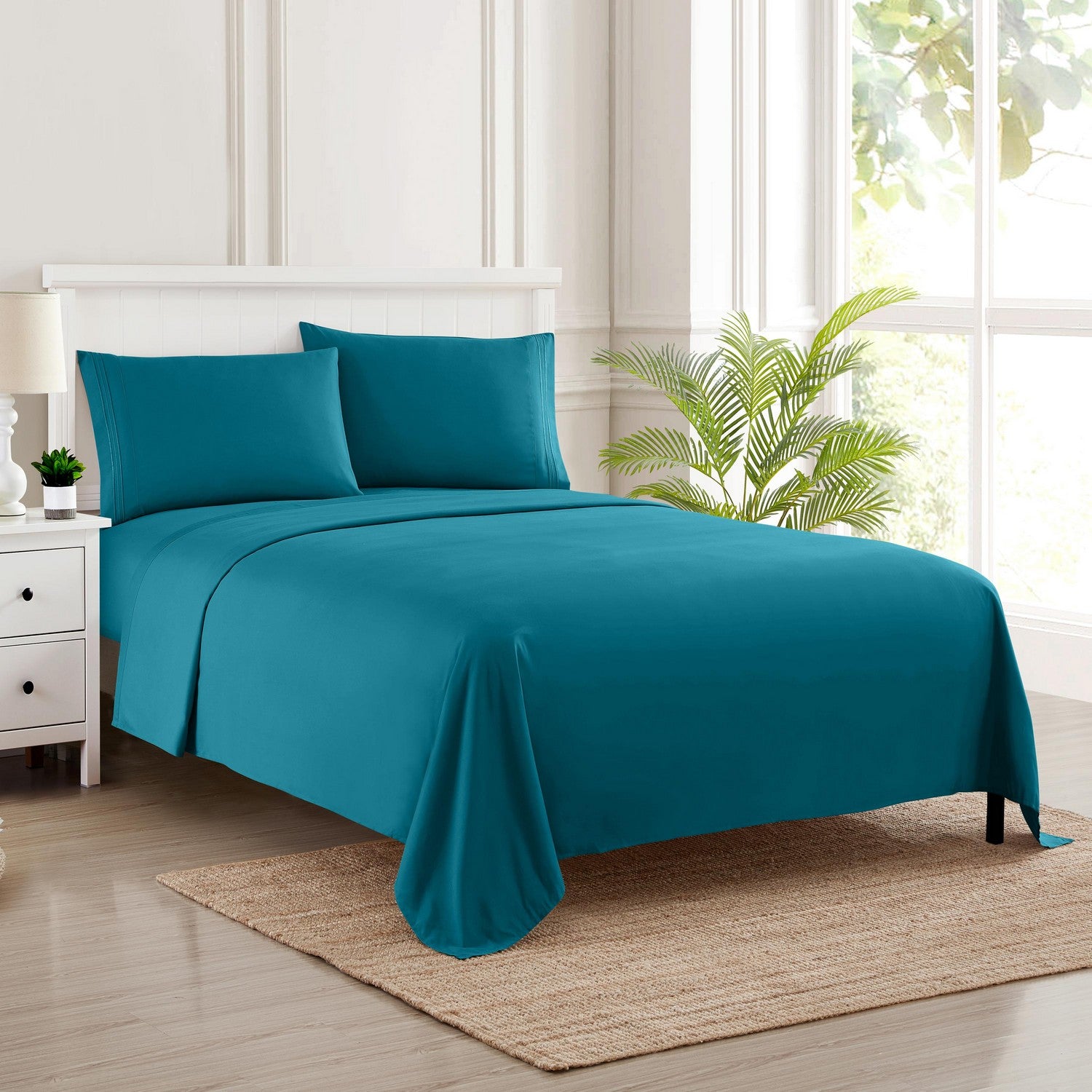 Classic 4-Piece Bed Sheet Set (Teal) - Bed
