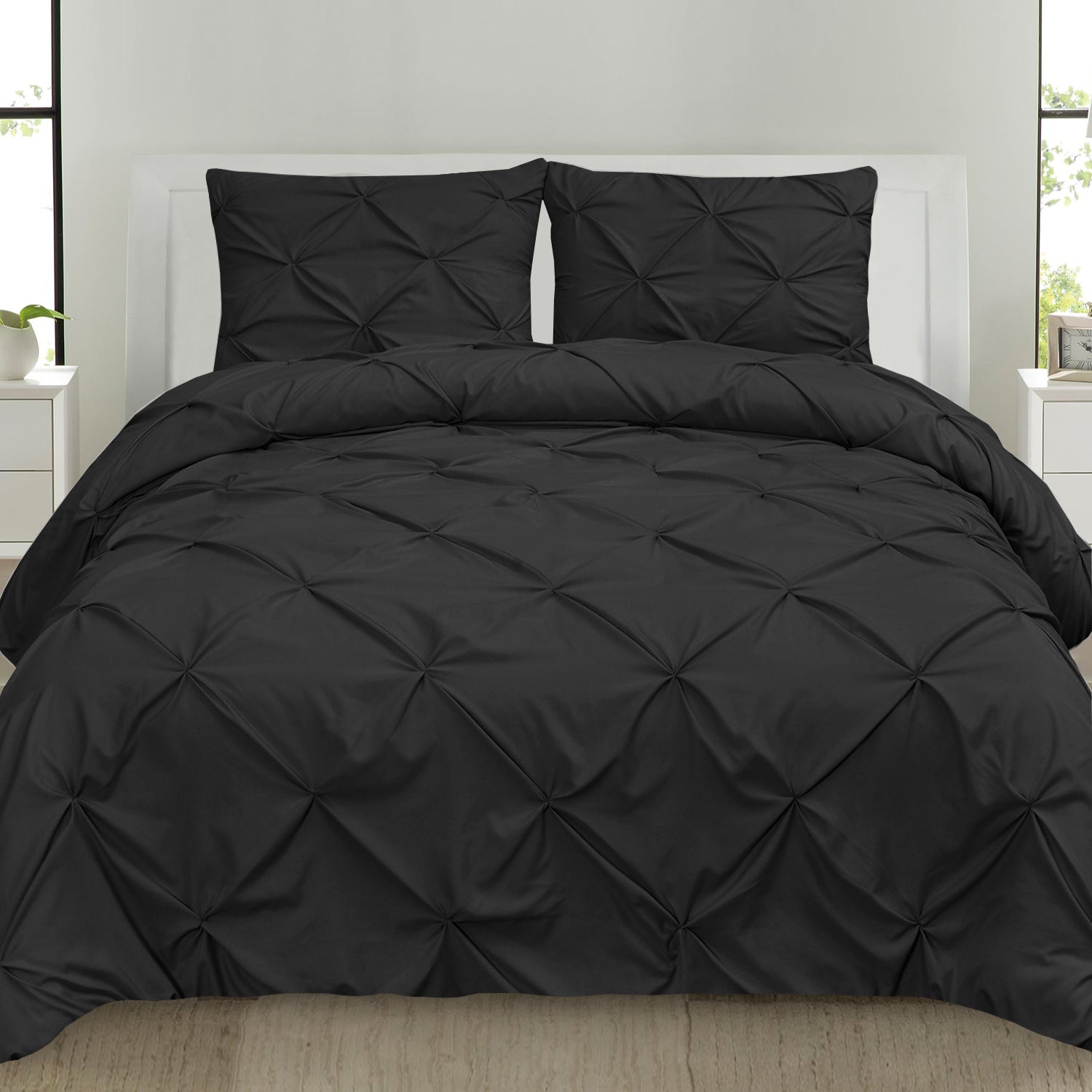 Hudson Pinch Pleat 3-Piece Duvet Set Black - Bed