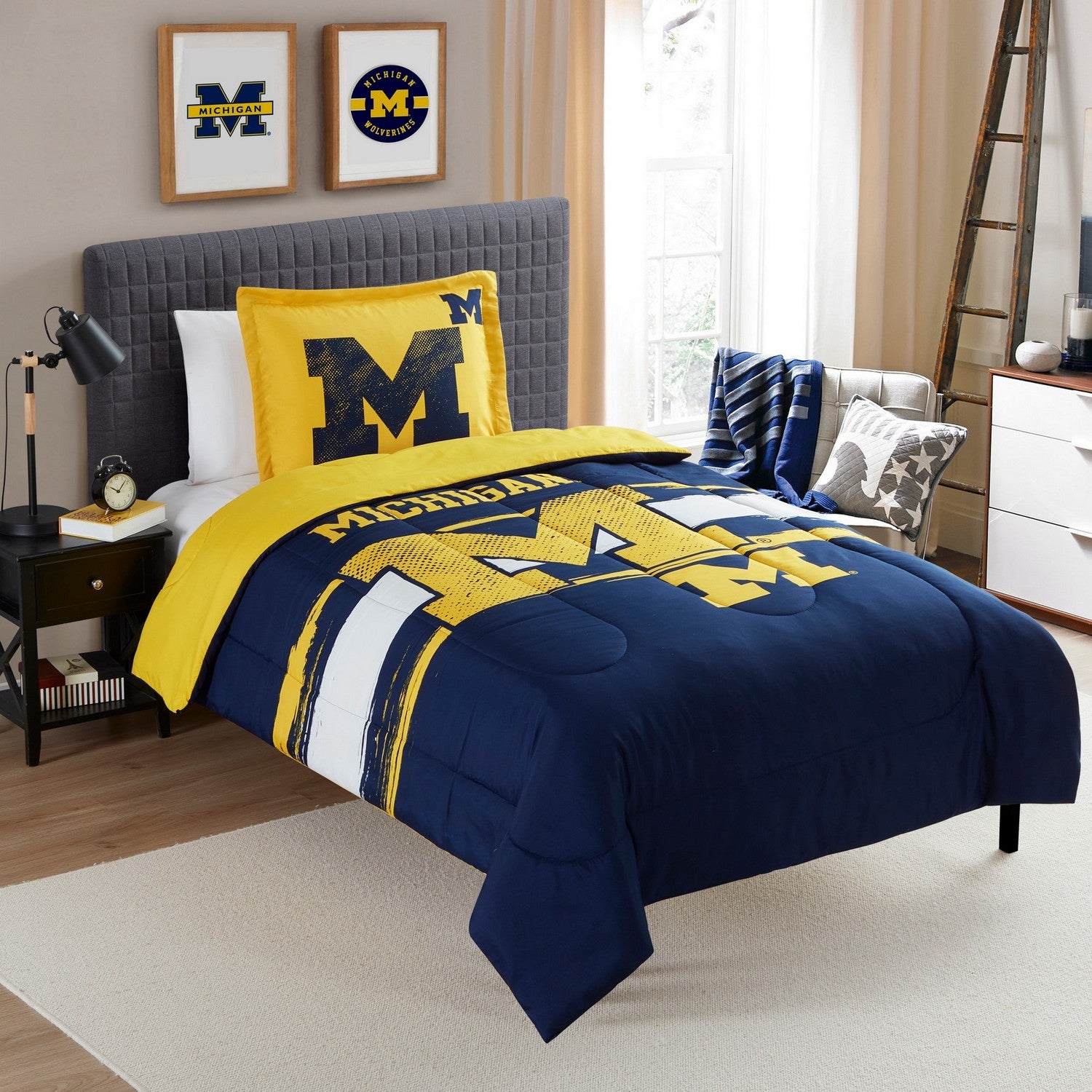 NCAA Comforter Sham Set Michigan Wolverines Twin/Twin Xl