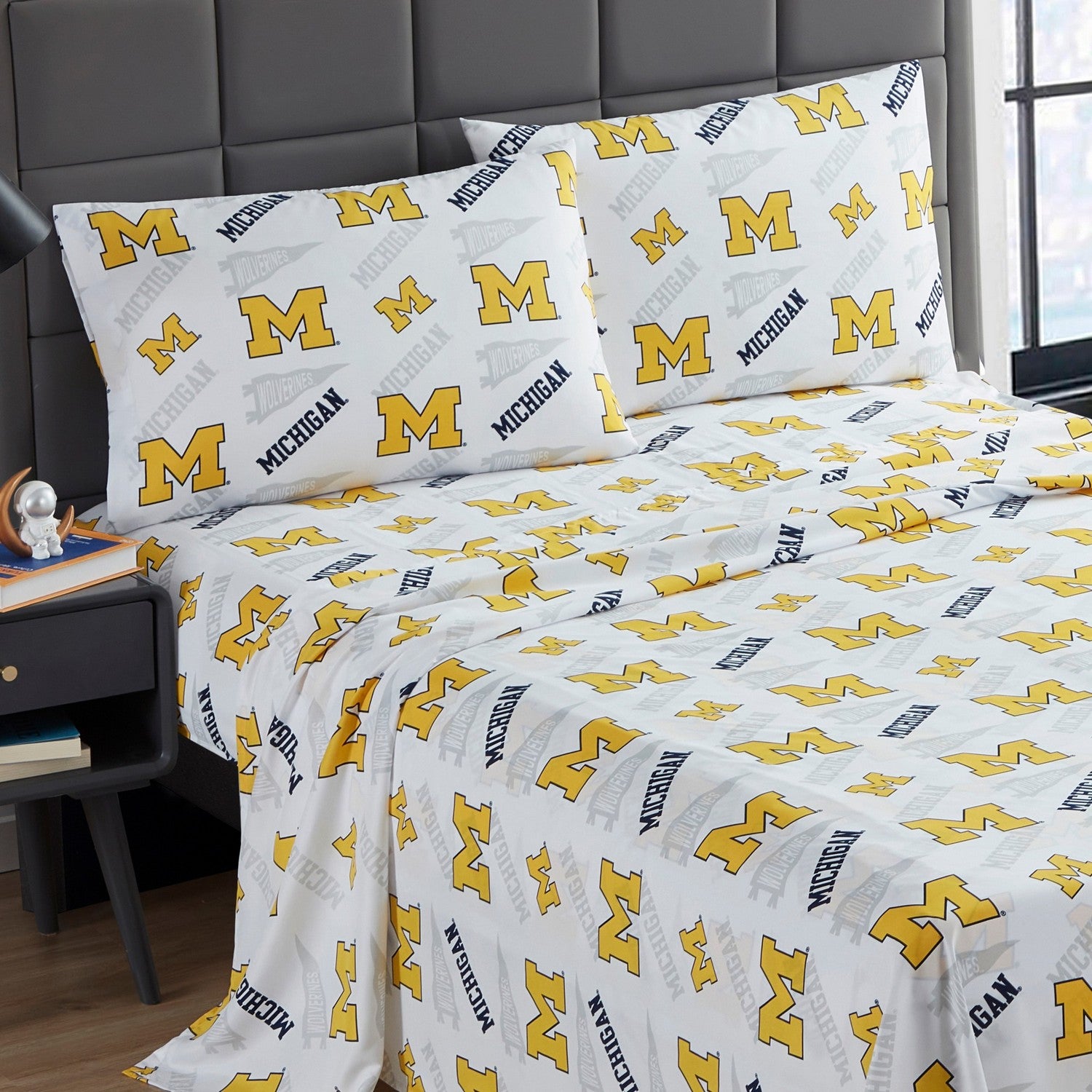 NCAA Sheet Set Michigan Wolverines Zoom