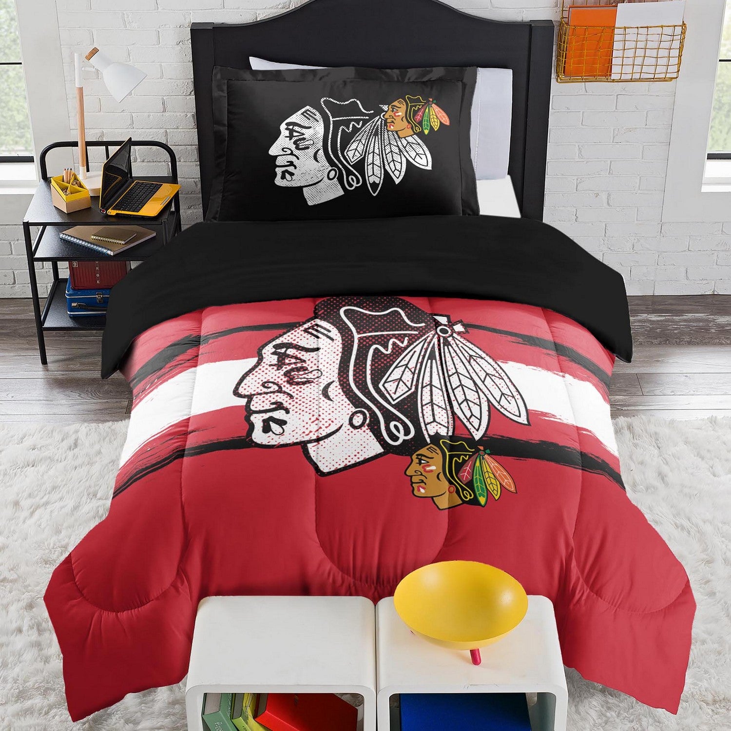 NHL Comforter Sham Set Chicago Blackhawks Front