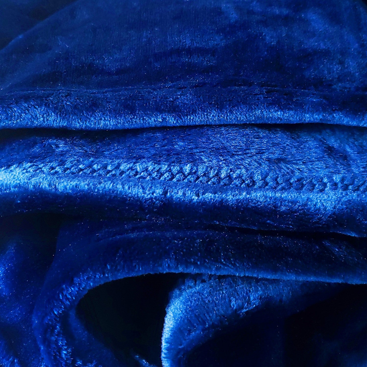 NHL Mens Bathrobe New York Rangers Closeup